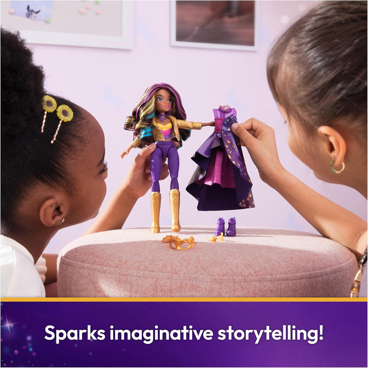 Muñeca Unicorn Academy, Sophia con 9 Accesorios, 9.5”