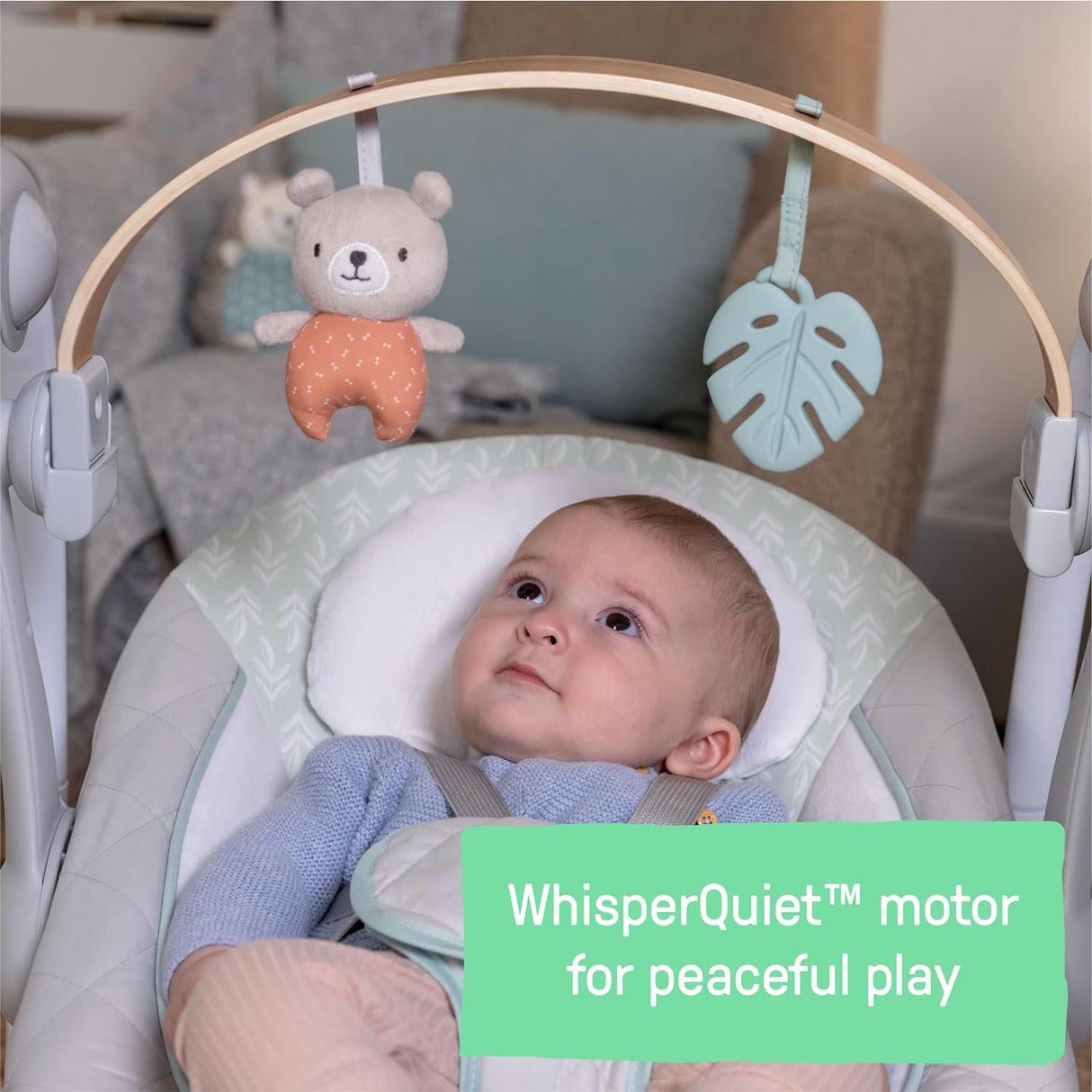 Ingenuity Cozy Spot Swing n Go - Columpio portátil, barra de juguete de madera extraíble y giratoria, 6 velocidades, para edades de 0 a 9 meses, hasta 20 libras