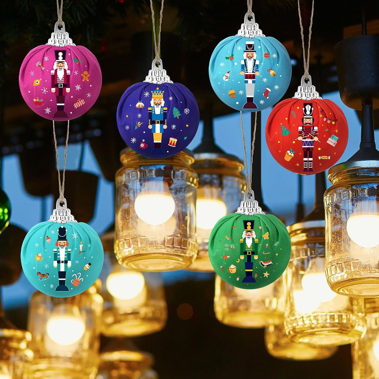 12 Adornos de Navidad Nutcracker - 12 Piezas, Diseño Envuelto