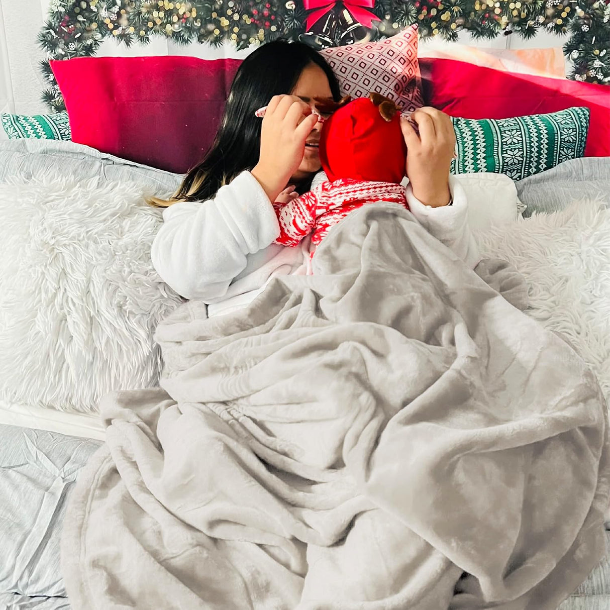 Manta Fleece Bedsure 300GSM Suave y Ligera para Viajes