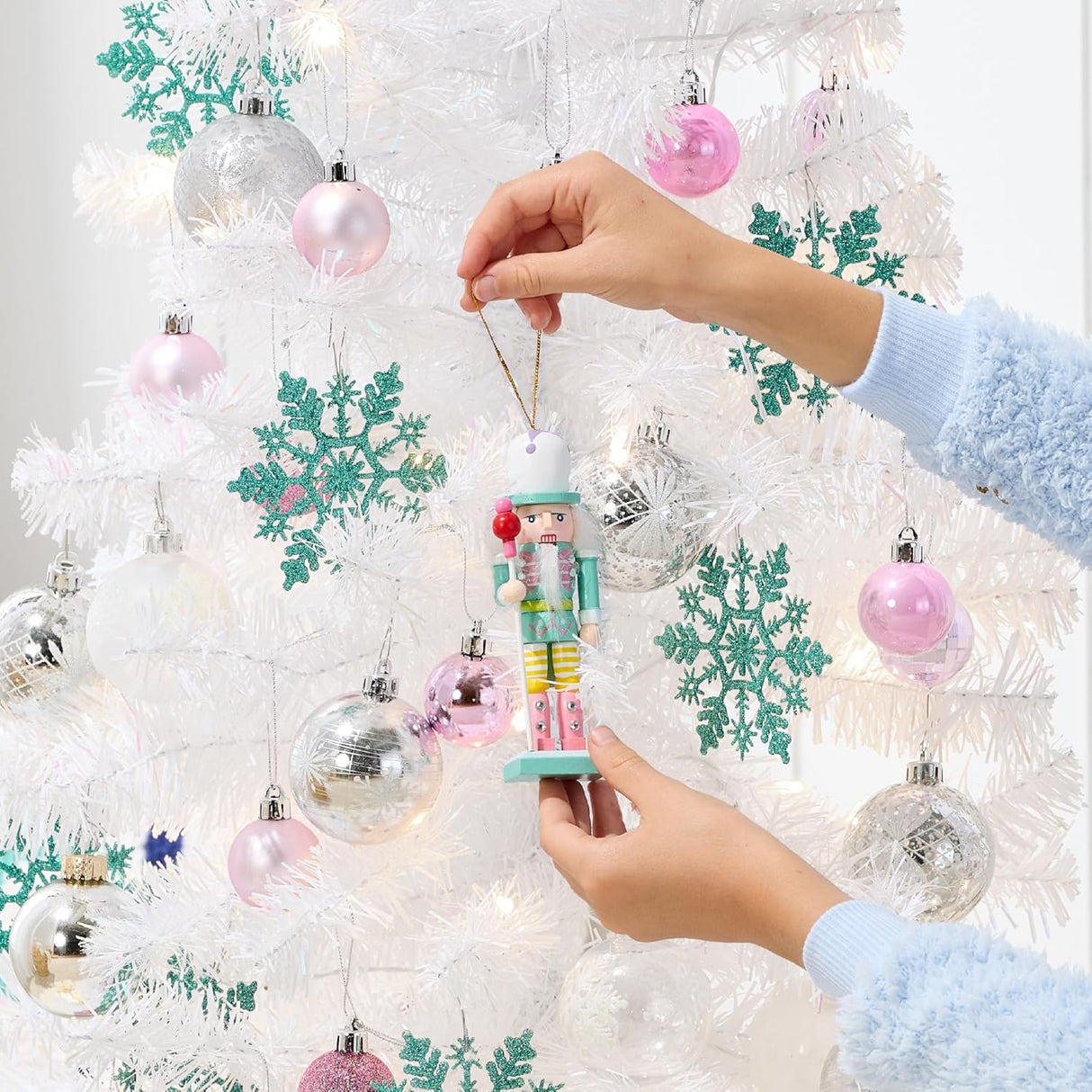 Árbol de Navidad Mini 4ft Best Choice Products, Pre-iluminado LED