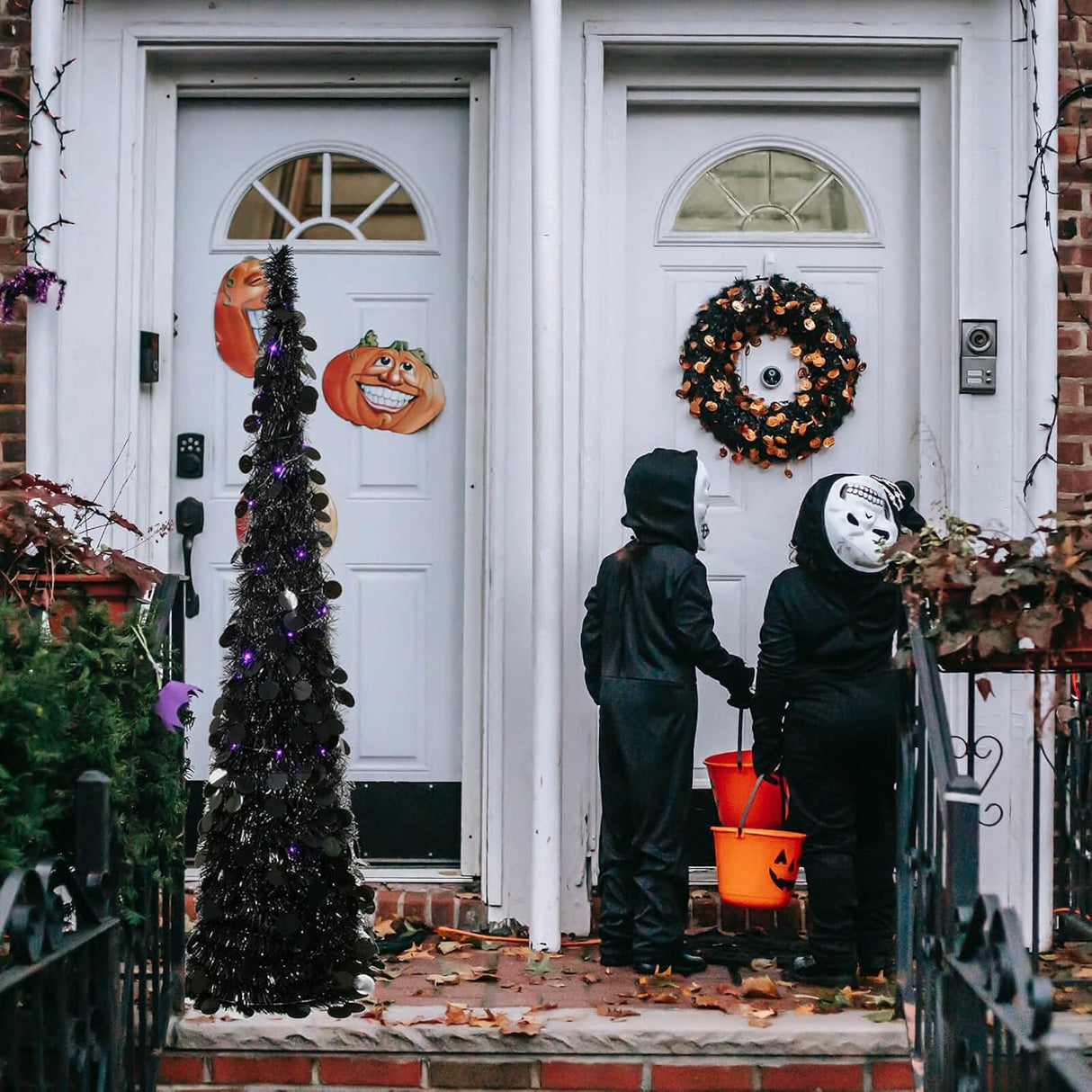 Árbol Artificial Halloween Orgrimmar 5FT con 100 Luces