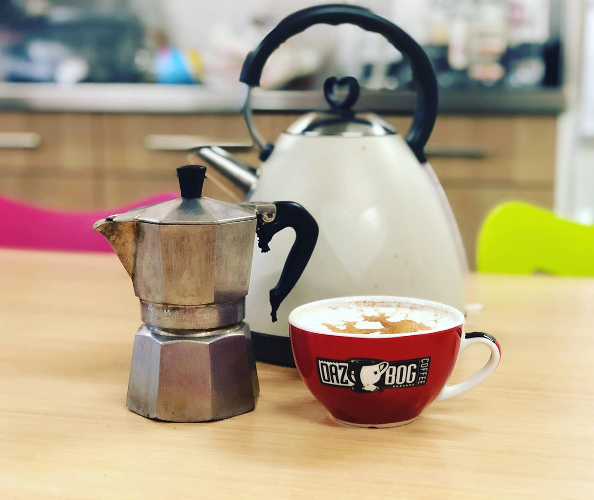 Café Dazbog Decaf Babushka Blend 11 oz. Tostado Medio Suave