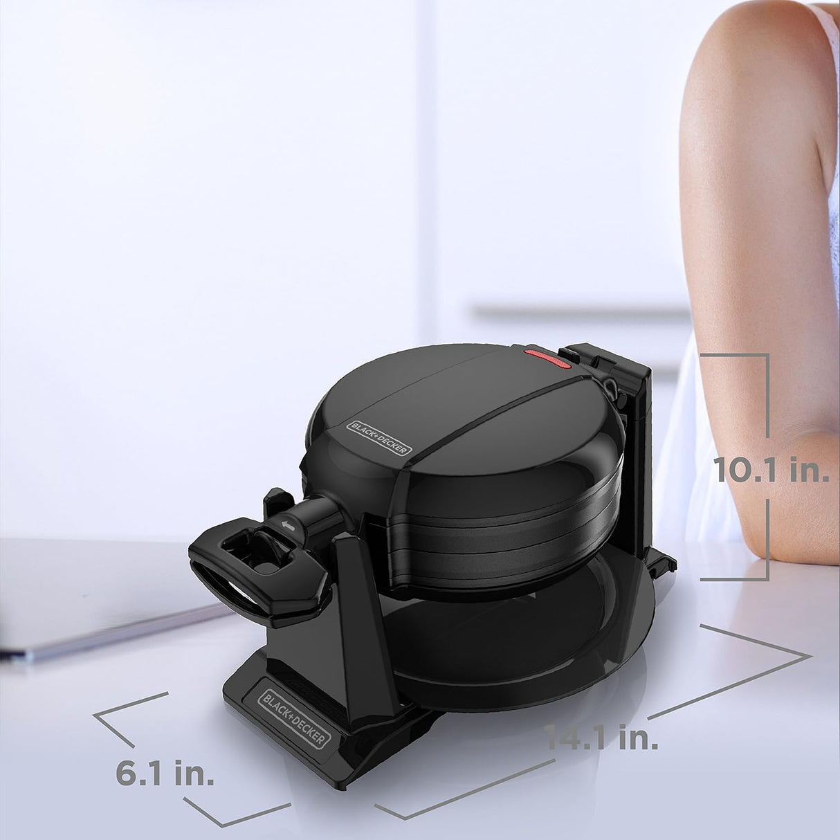 Waffle Maker Rotativo BLACK+DECKER, fácil de usar, WMD200B