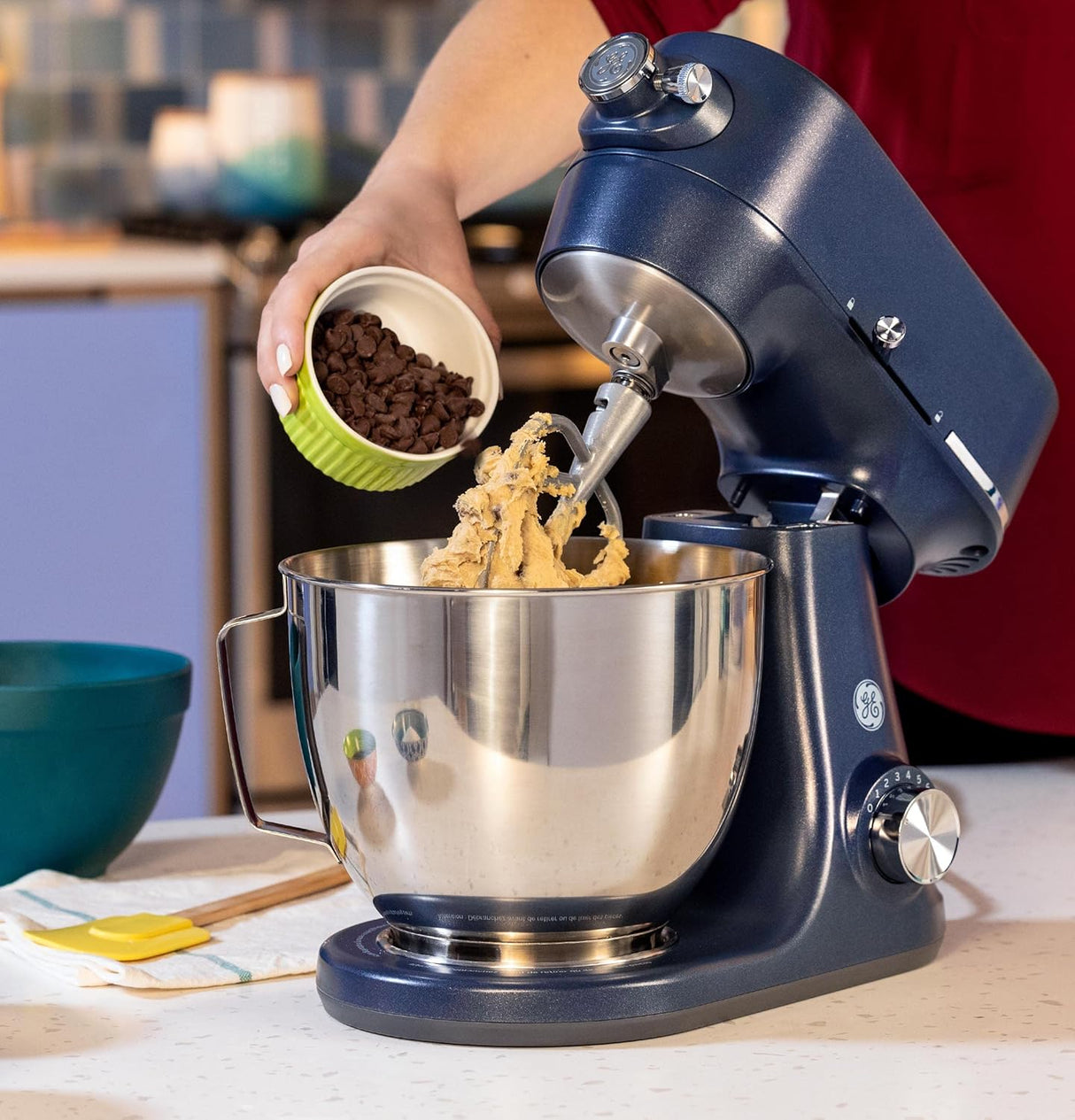 Batidora de Pie GE | 7 Velocidades, 350W, 5.3Qt | Modelo Tilt-Head