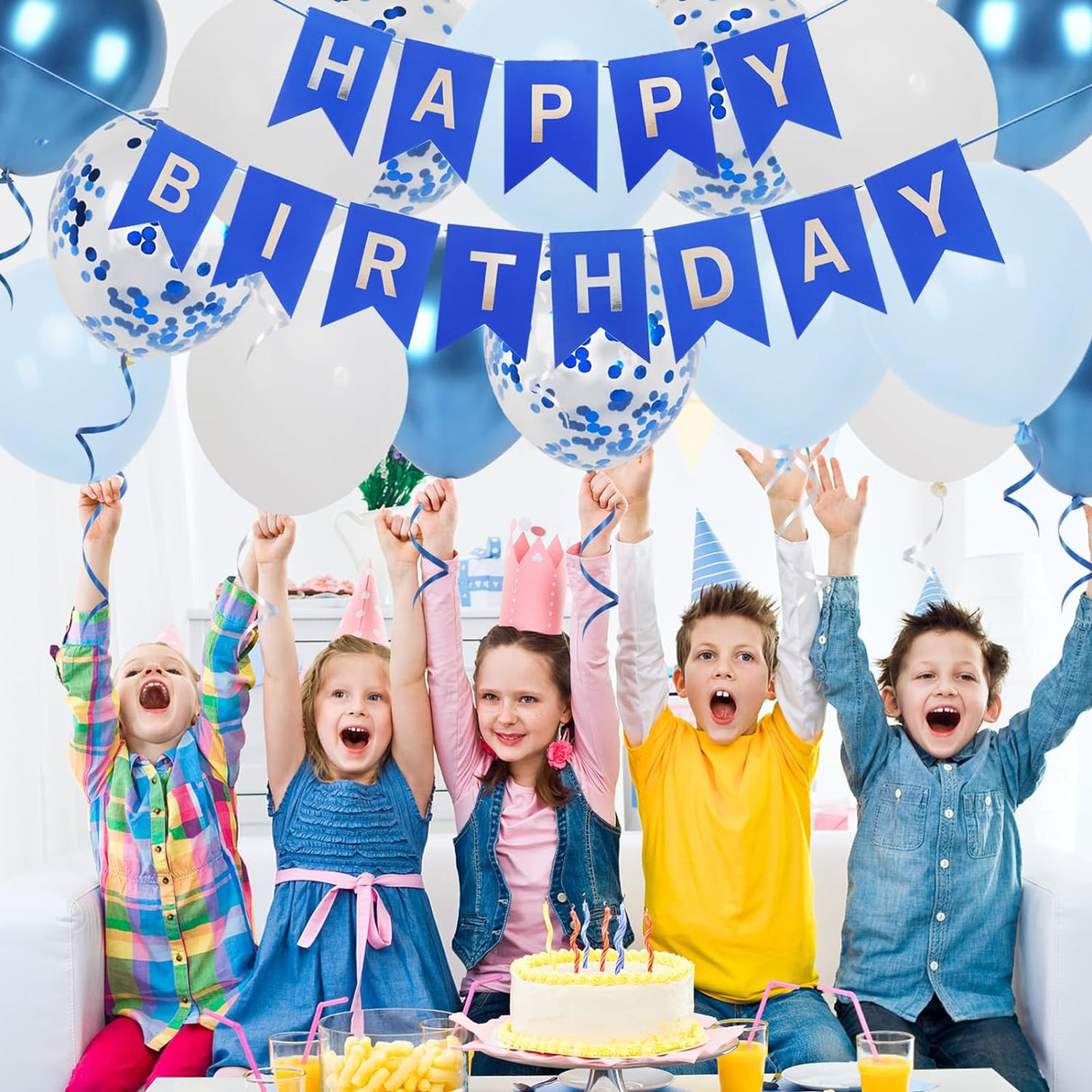 Decoración Cumpleaños Azul con Globos y Cintas para Hombres y Niños