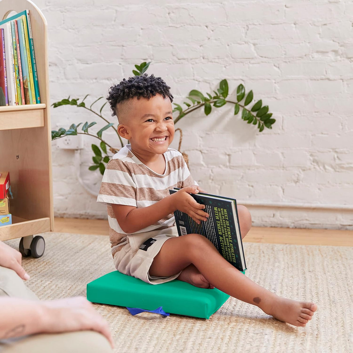 ECR4Kids SoftZone - Cojines de suelo, cuadrados, asientos flexibles, esmeralda, 6 piezas