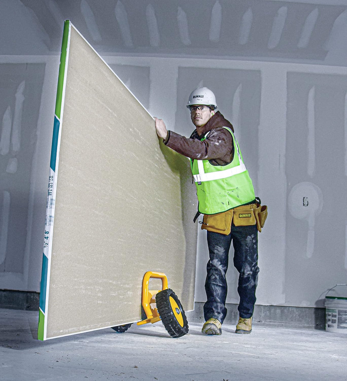 Carretilla para paneles Dewalt, 1200 lbs, DXWT-PS200