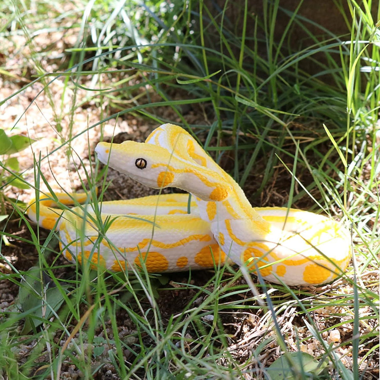 2 figuras de serpiente falsas realistas de goma de broma