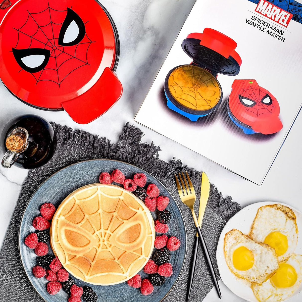 Waffle Maker Uncanny Brands Spiderman - Máscara de Spidey