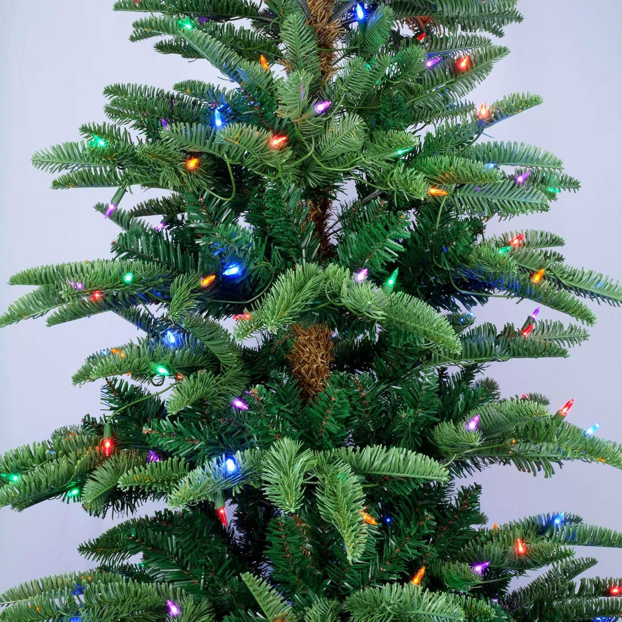 Árbol de Navidad YULETIME 6.5ft Preiluminado con luces LED