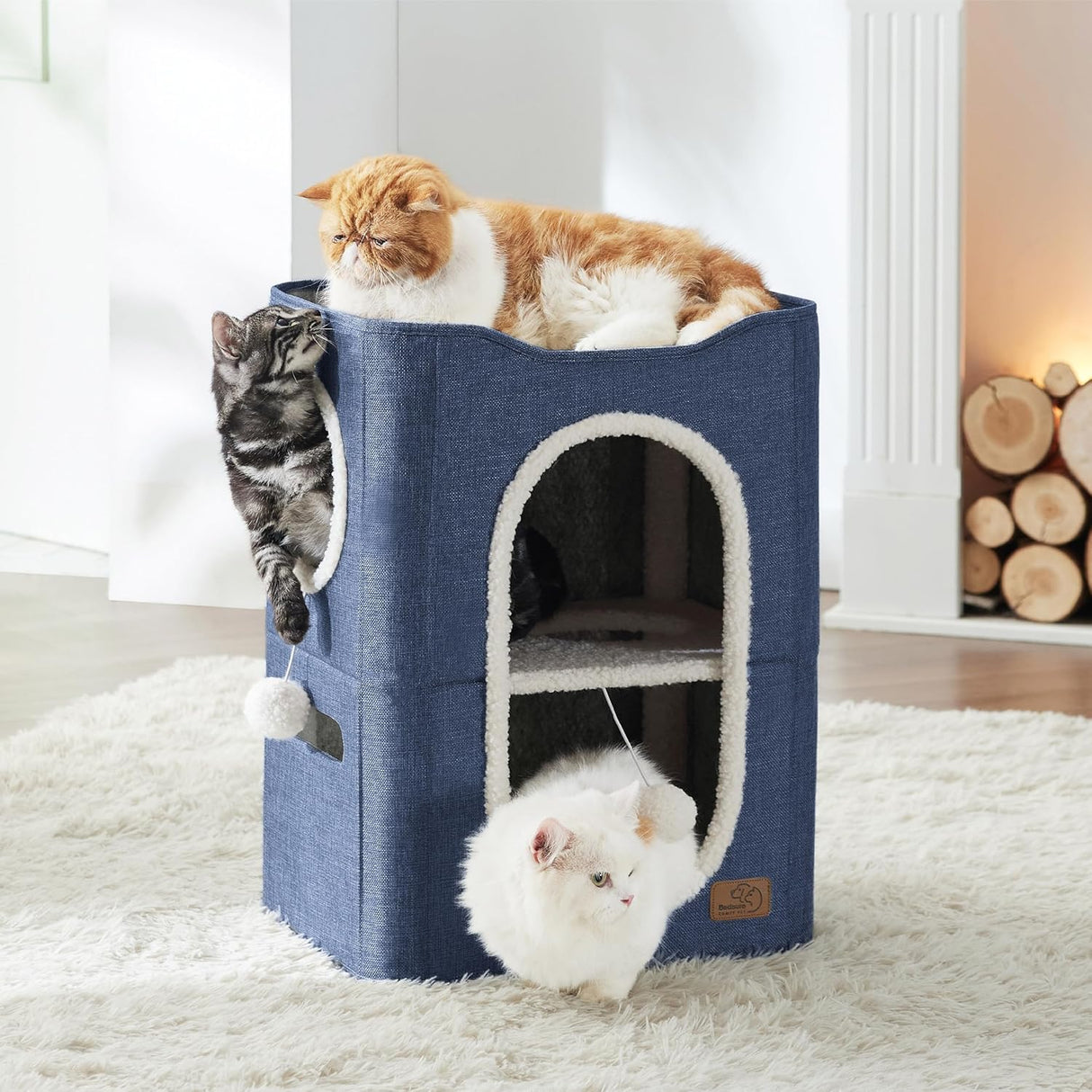 Casa para gatos Bedsure 2 niveles con rascador y escondite