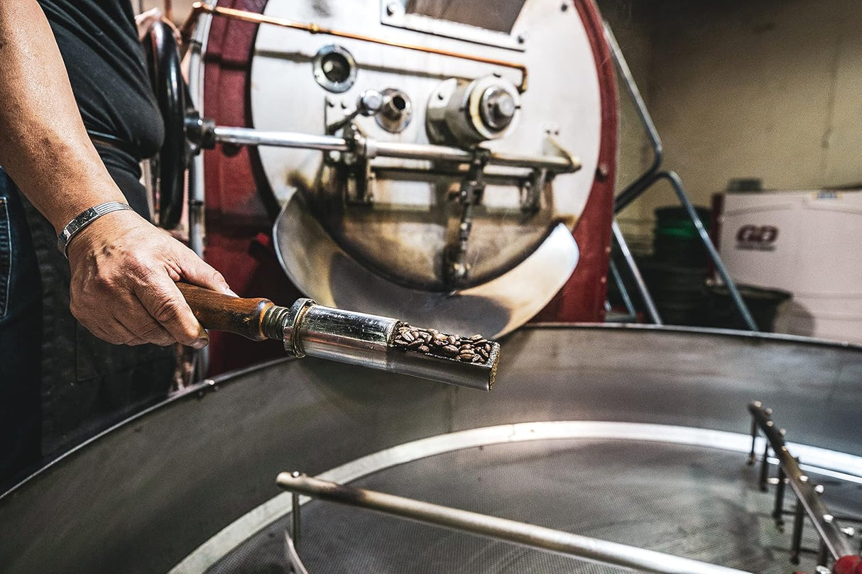 Café Dazbog Decaf Babushka Blend 11 oz. Tostado Medio Suave