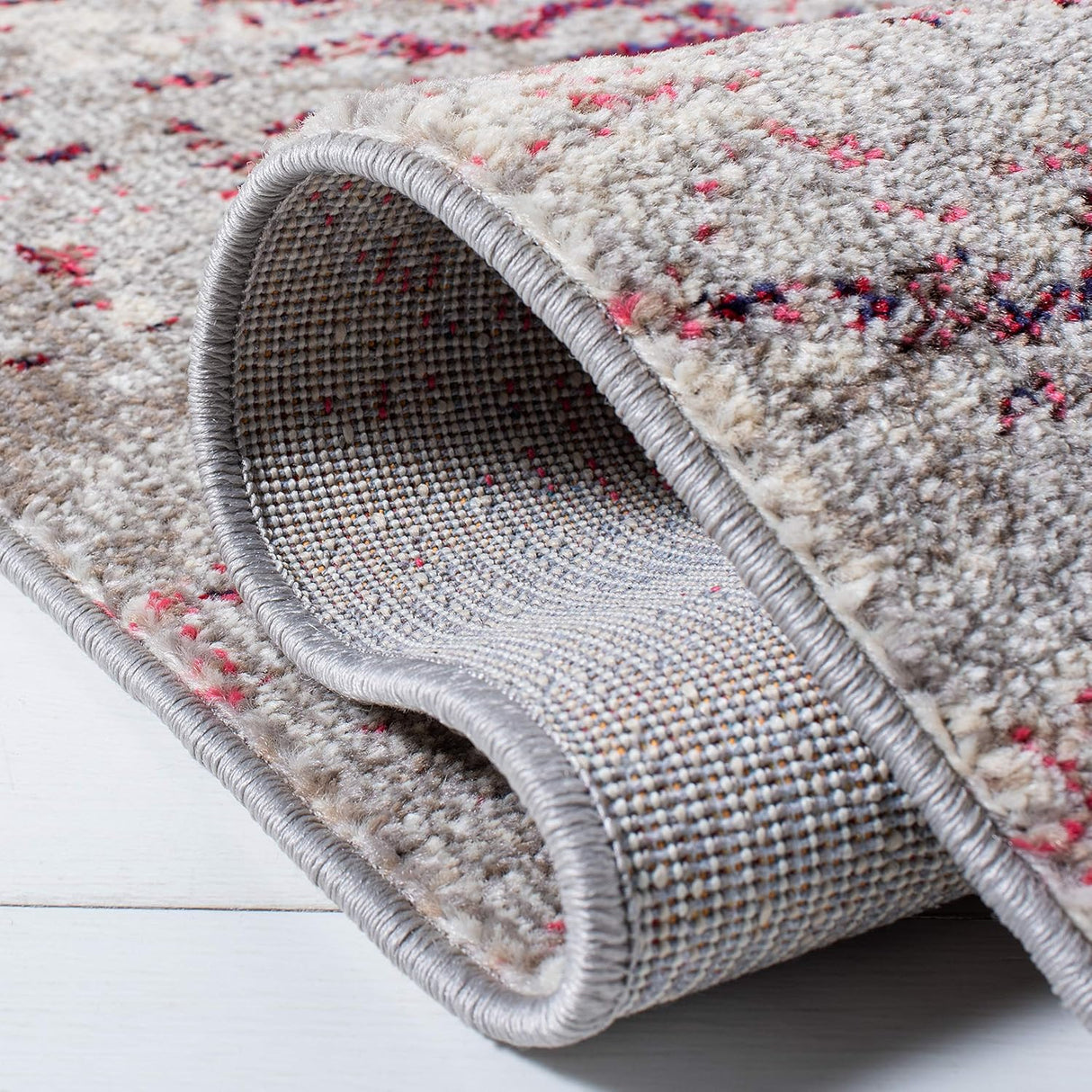 Alfombra Moderna Abstracta No Desprende Pelusa SAFAVIEH MAD471C