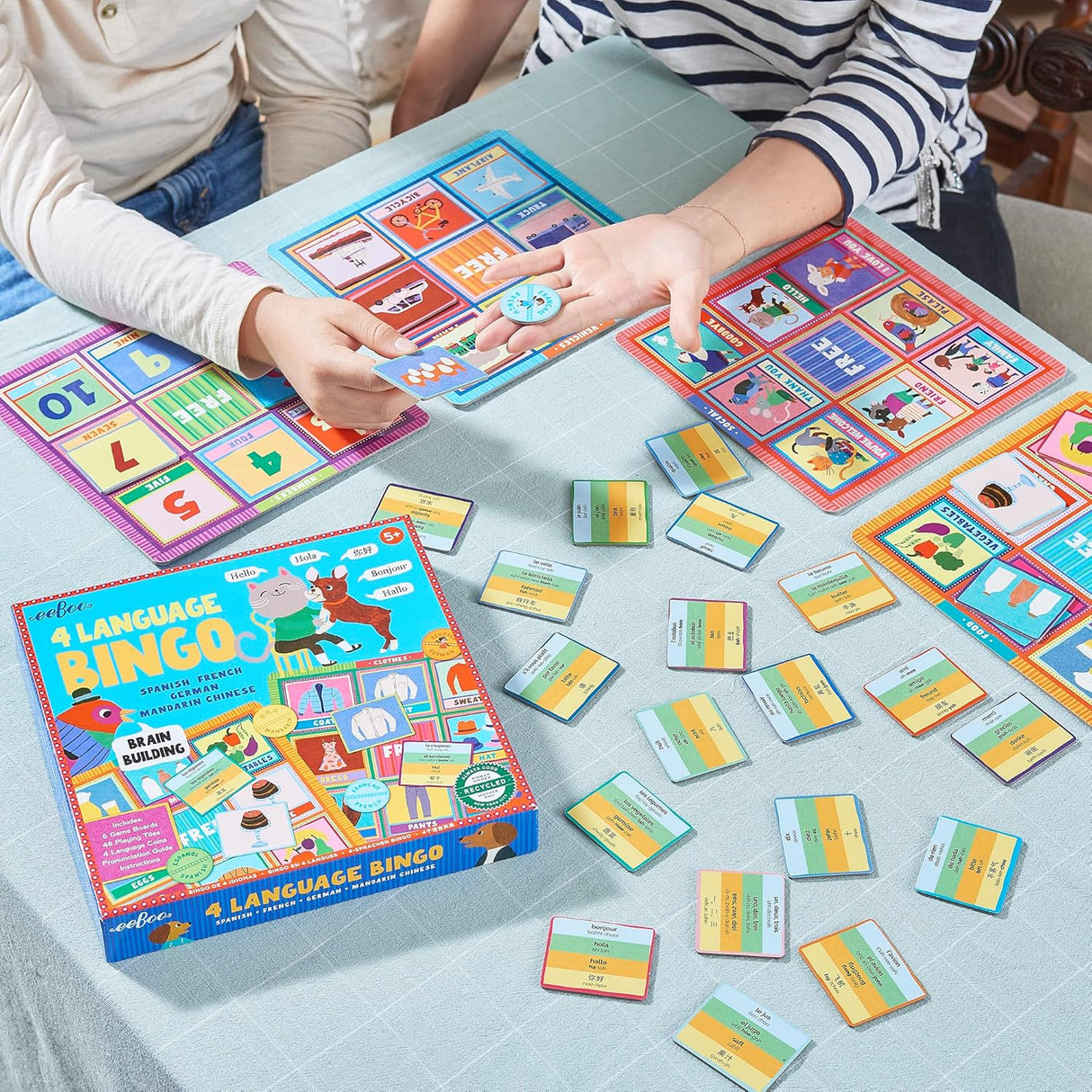 Juego de Bingo de Idiomas eeBoo: Español, Francés, Alemán, Chino