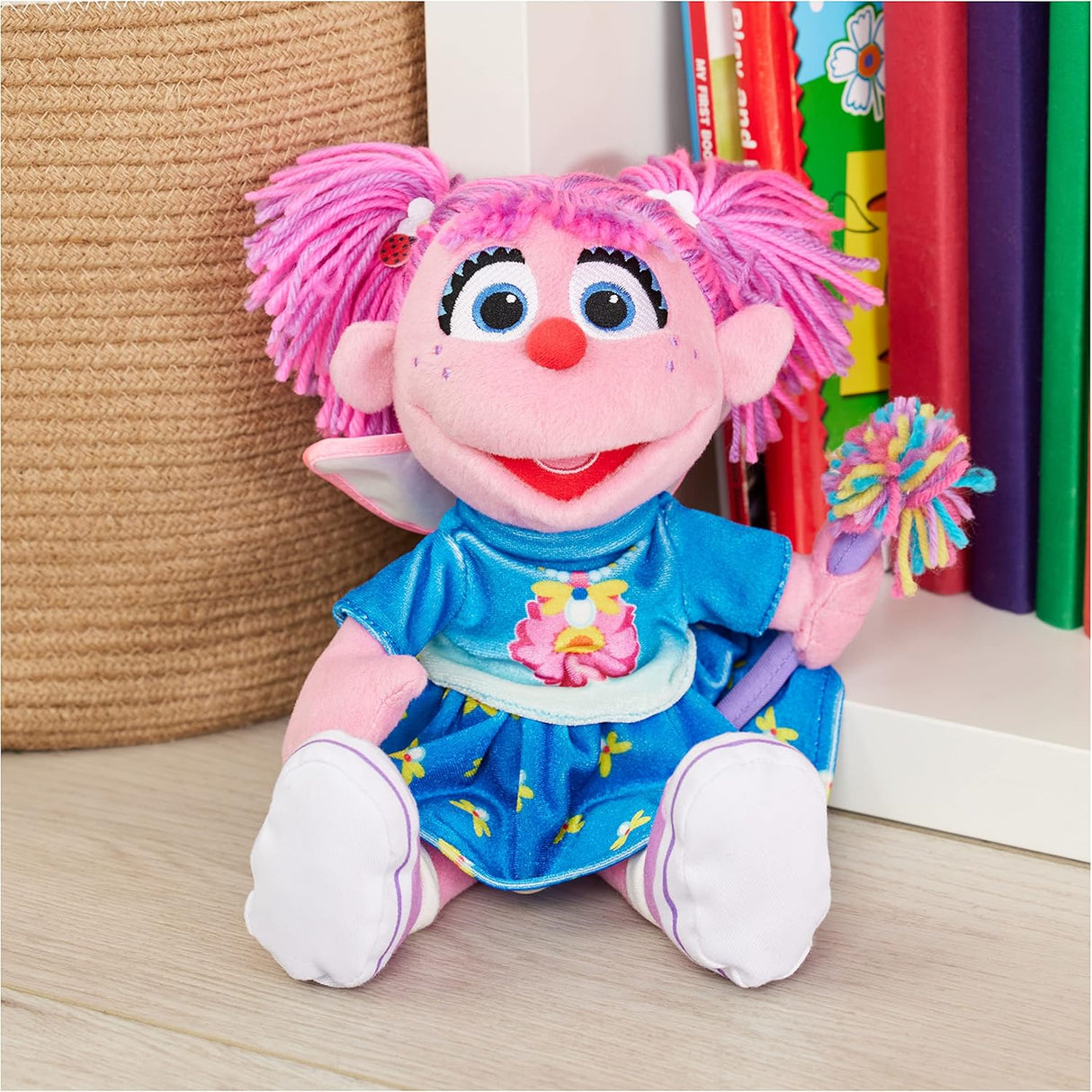 Muñeca de peluche Abby Cadabby de GUND, 11” para 1 año+