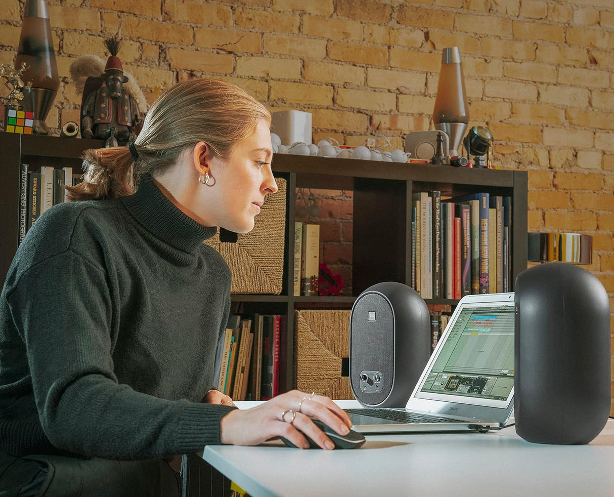 Monitores de referencia JBL 1 Series 104-BT con Bluetooth, par