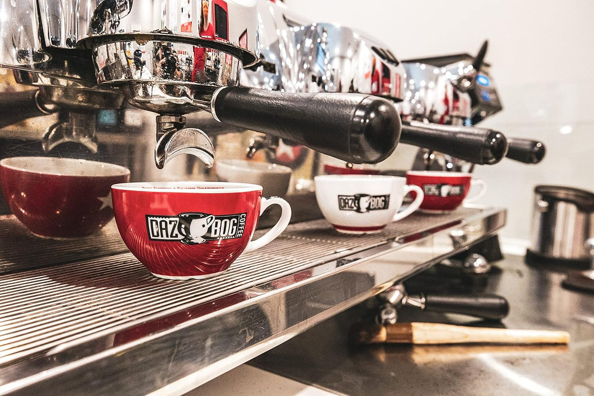 Café Dazbog Decaf Babushka Blend 11 oz. Tostado Medio Suave