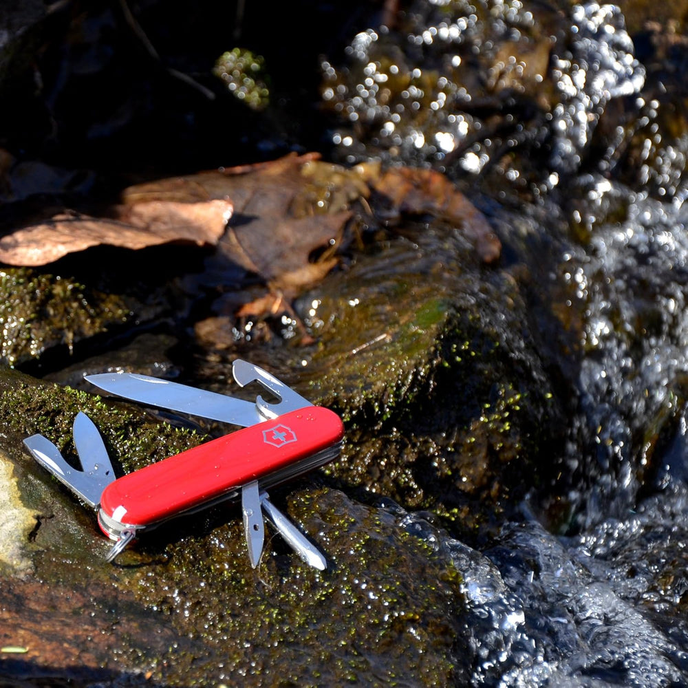 Navaja suiza de bolsillo de Victorinox roja