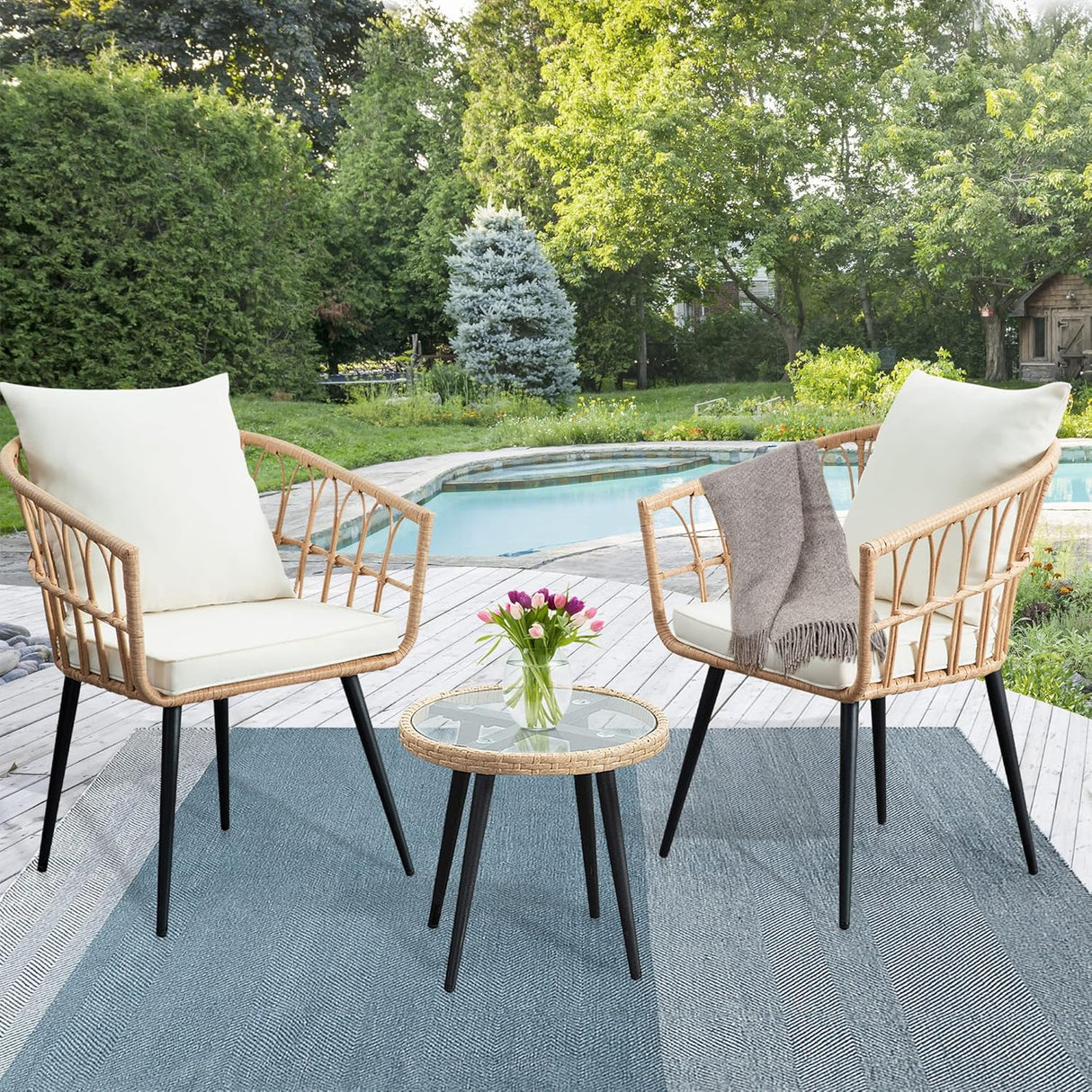 WENHAUS Juego de 3 piezas de muebles de mimbre para patio, juego de muebles de mimbre para todo tipo de clima, juego de conversación con cojines de mesa redonda para jardín, balcón, patio, porche, cubierta, beige