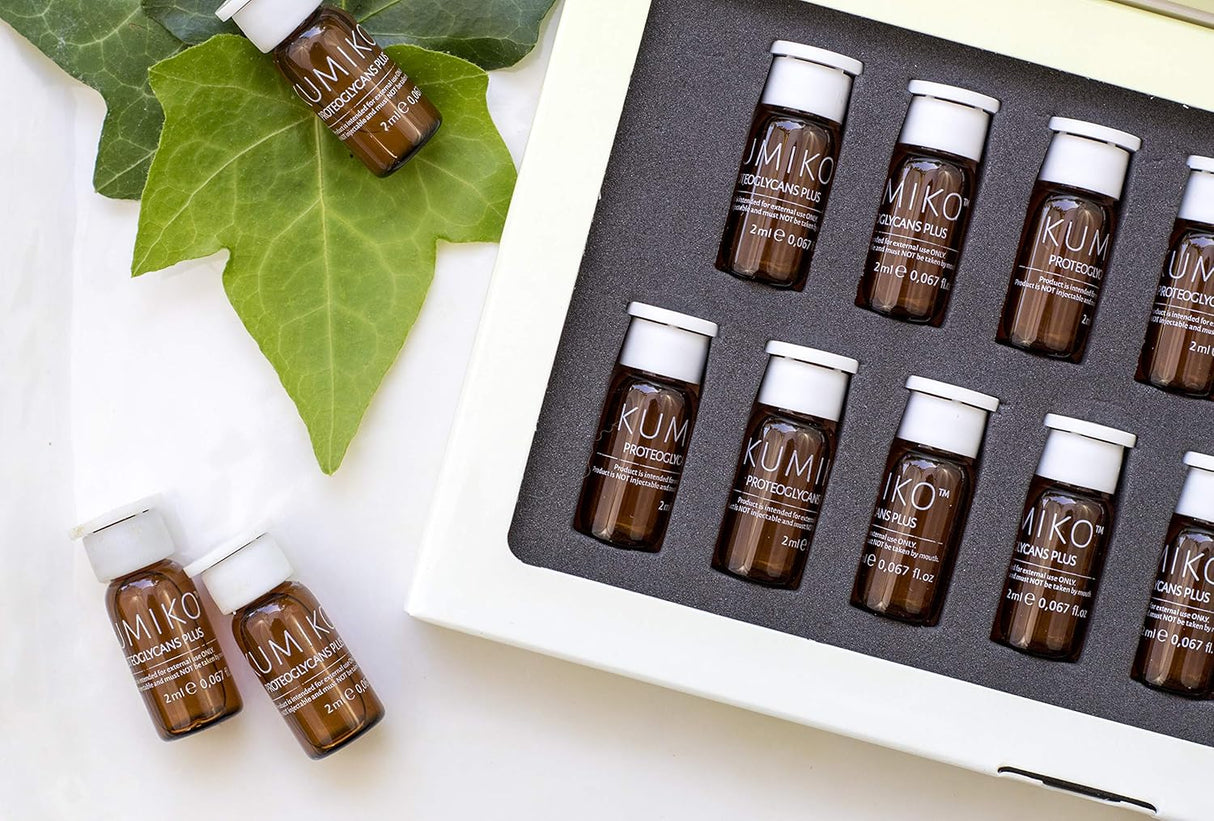 Cuidado Facial KUMIKO 1 onza total Hidratante 15 Viales