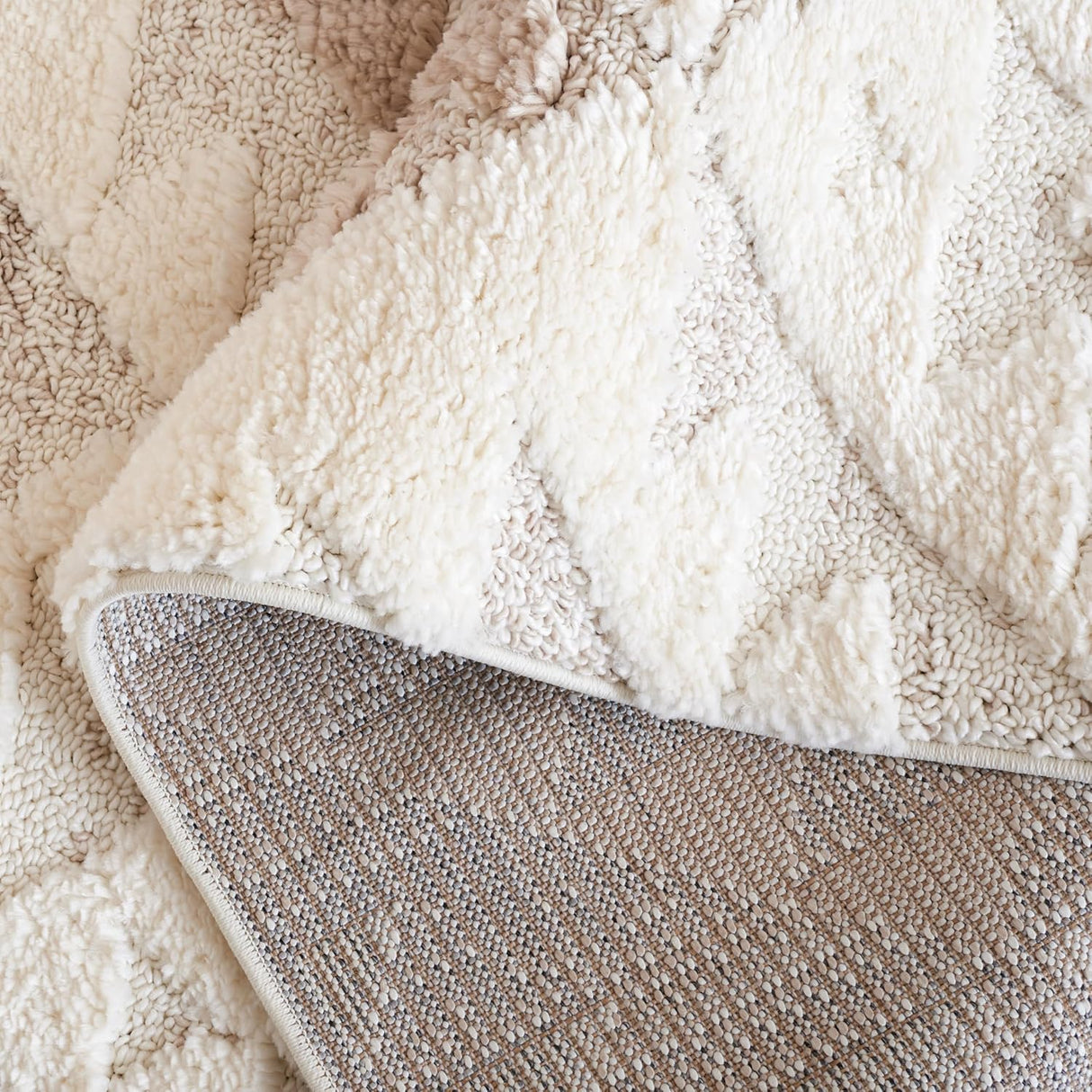 Alfombra Redonda de Diseño Marroquí, Ideal para Áreas de Tráfico (MTS688B-7R)