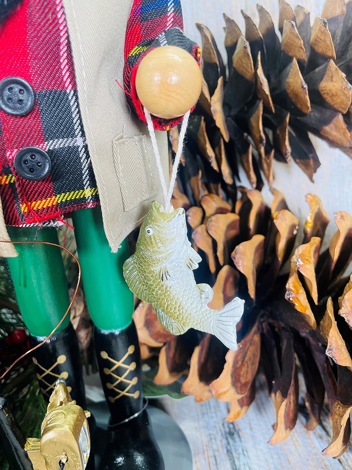 Nutcracker Pescador de Bass, Santa's Workshop, 14.5 Modelo 70201