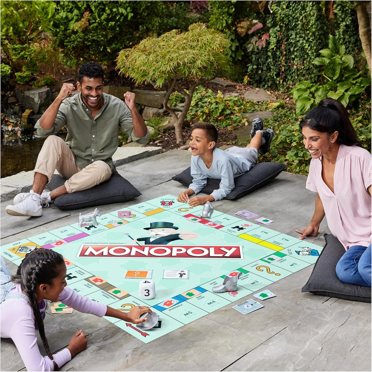 Monopoly Edición Gigante Spin Master - Juego Familiar para Niños