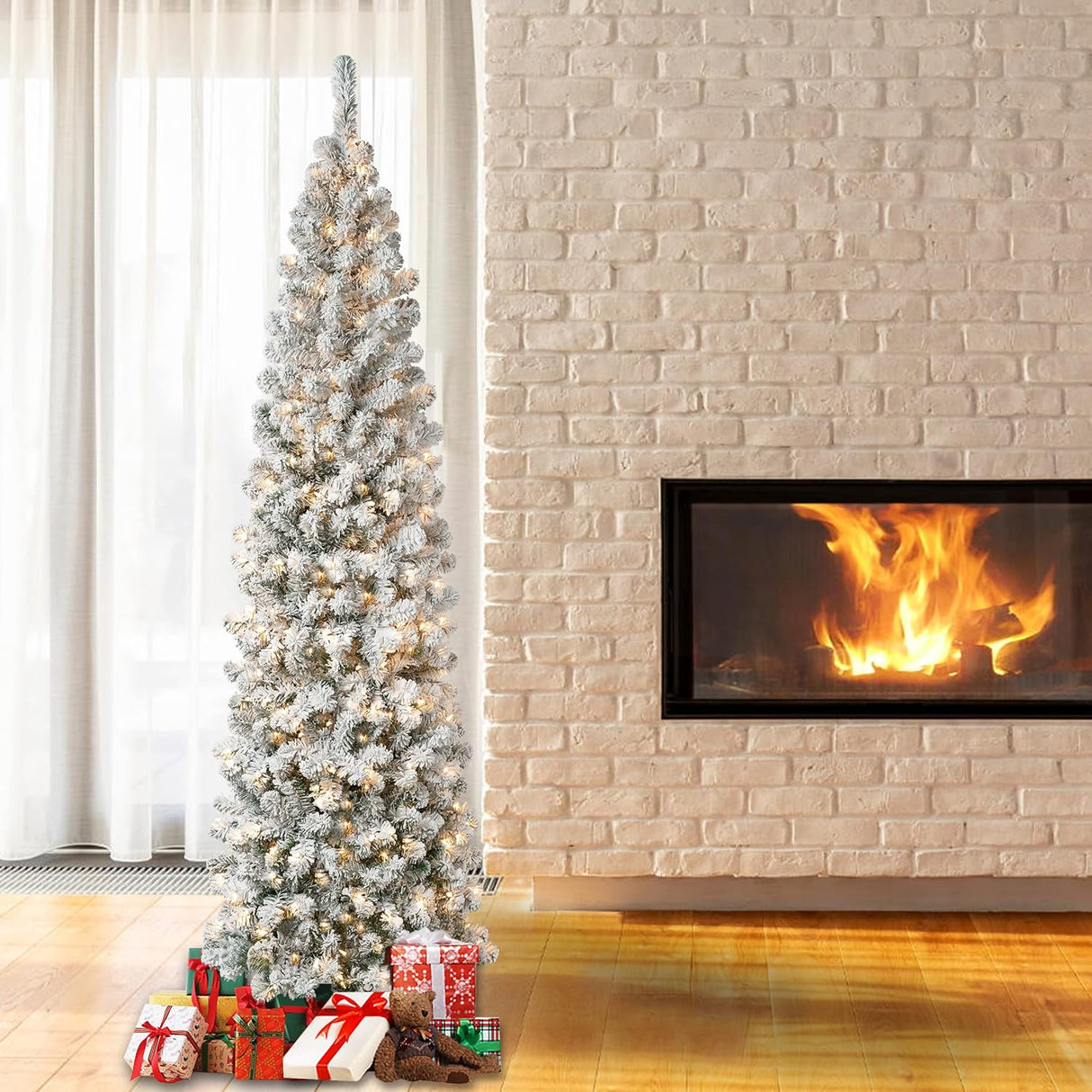 Árbol de Navidad Flocked Preiluminado National Tree 7.5 ft