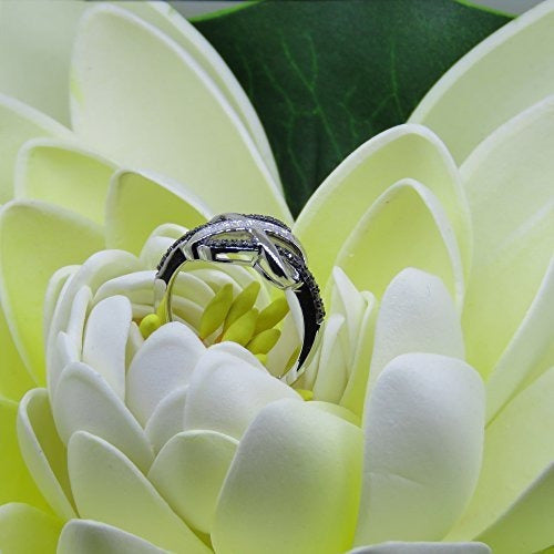 Diamante De 0.20 Quilates (ctw) Redondeado Y Baguette Cut