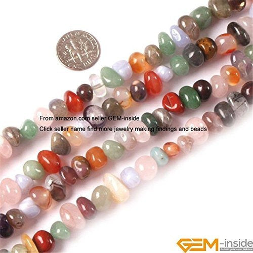piedras preciosas de jade en el interior de la gema