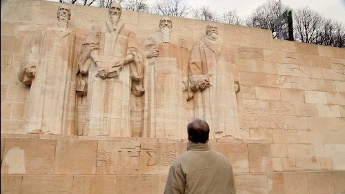 Fuera De La Oscuridad; La Historia De La Biblia Inglesa