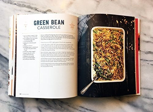 The Superfun Times Vegan Holiday Cookbook: Entretenido Para