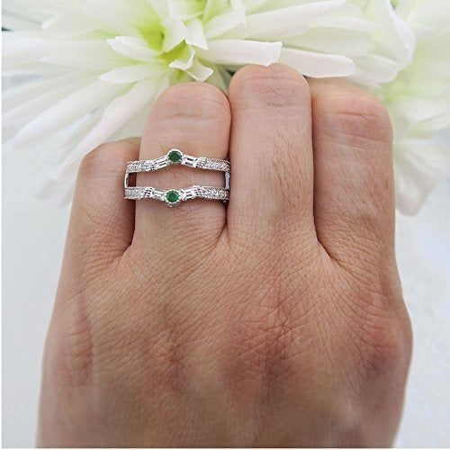 Anillo de oro blanco 14 K Ronda y Baguette y diamantes