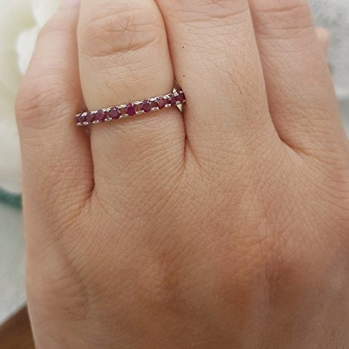 Anillo. Alianza de boda apilable considerable