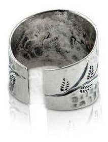 Ramita De Flores Grabado Martillado Acabado Ajustable Anillo