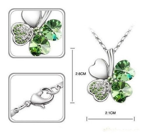 Collar con colgante de trébol de cuatro hojas de cristal