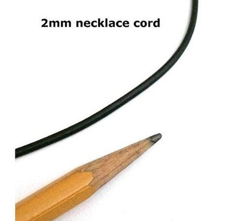 Collar de cuero marrón con hebillas de cierre