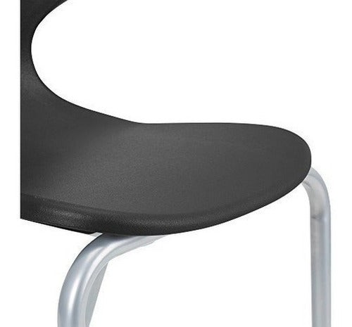 Silla De La Escuela De La Serie De Perfiles