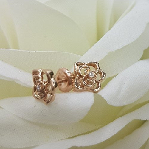 Colección Aretes Con Forma De Flor De Diamante