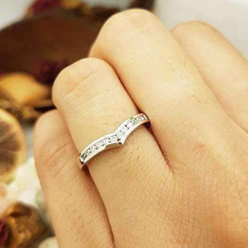 Anillo De Chevron de Oro Blanco De 10 K