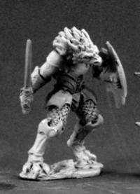 Golanth, mitad guerrero dragón