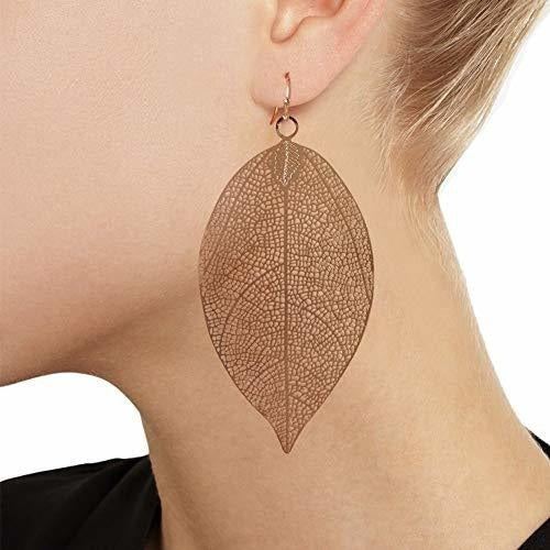 Pendientes De Hoja De Filigrana Elegantes Y Humildes: