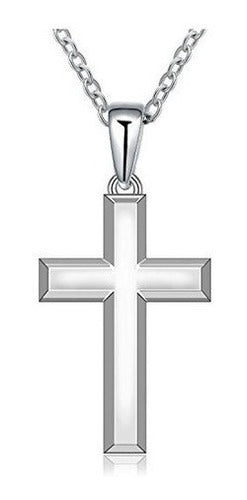 Collar con colgante de cruz clásica de plata de ley