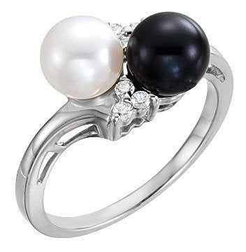 Anillo De Oro Blanco Y Negro De 14k Con Perlas