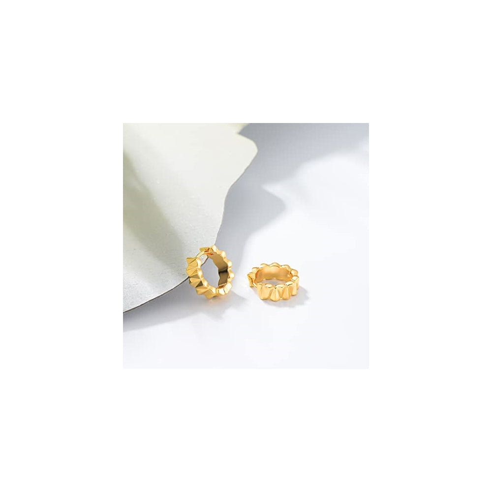 Aretes de presión pequeños en forma de argolla para mujer