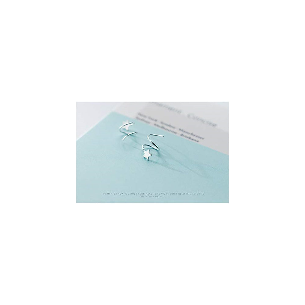 Aretes de plata con diseño de estrella para mujer