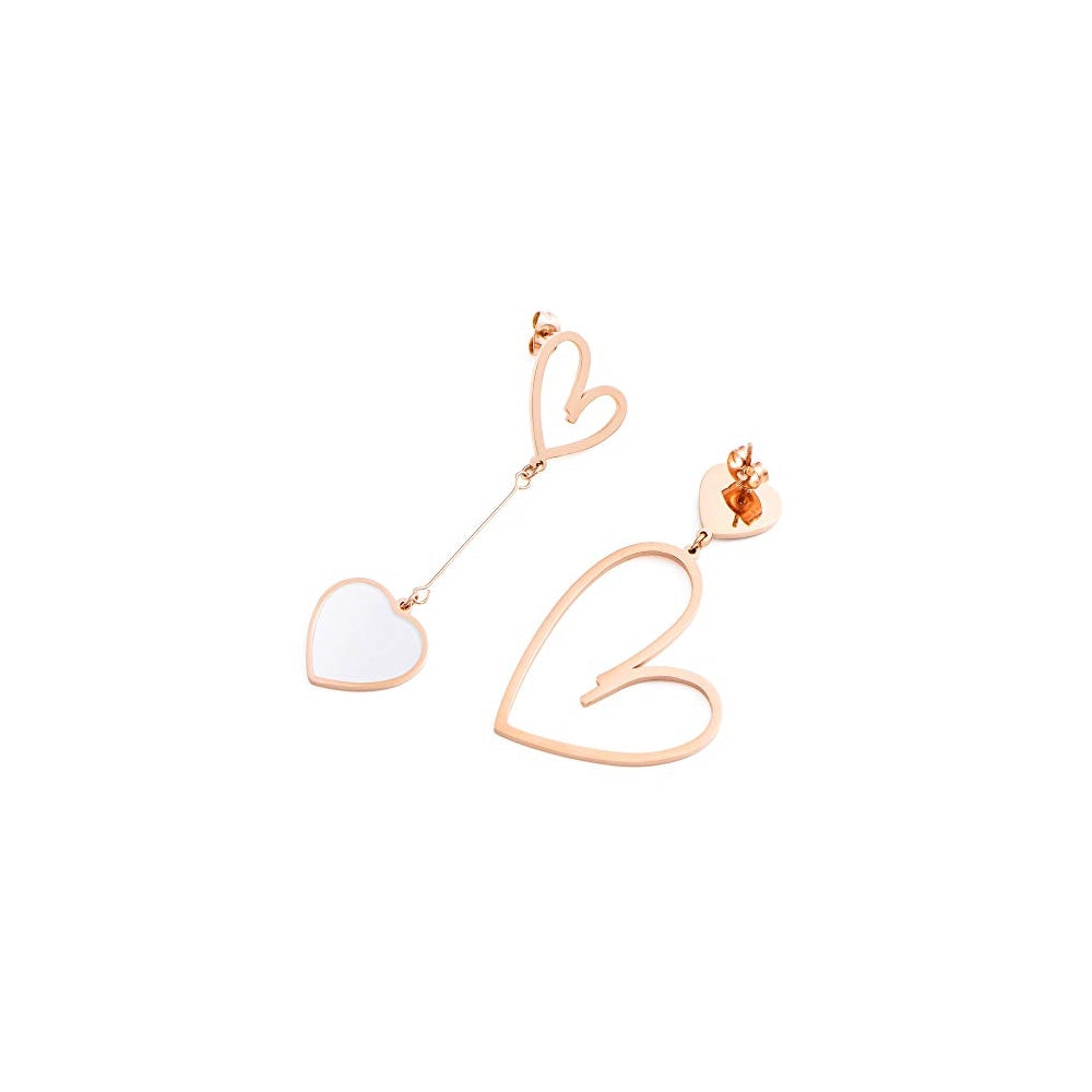 Aretes colgantes  con forma de corazón chapados en oro
