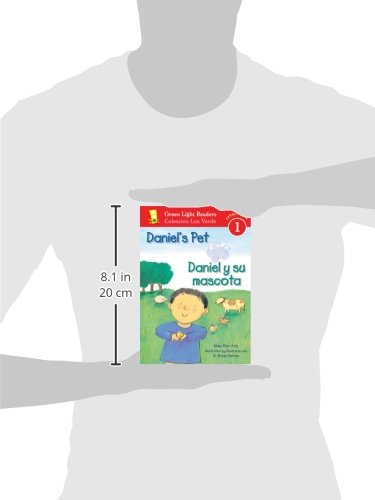 Daniel y su mascota Edición en español e inglés