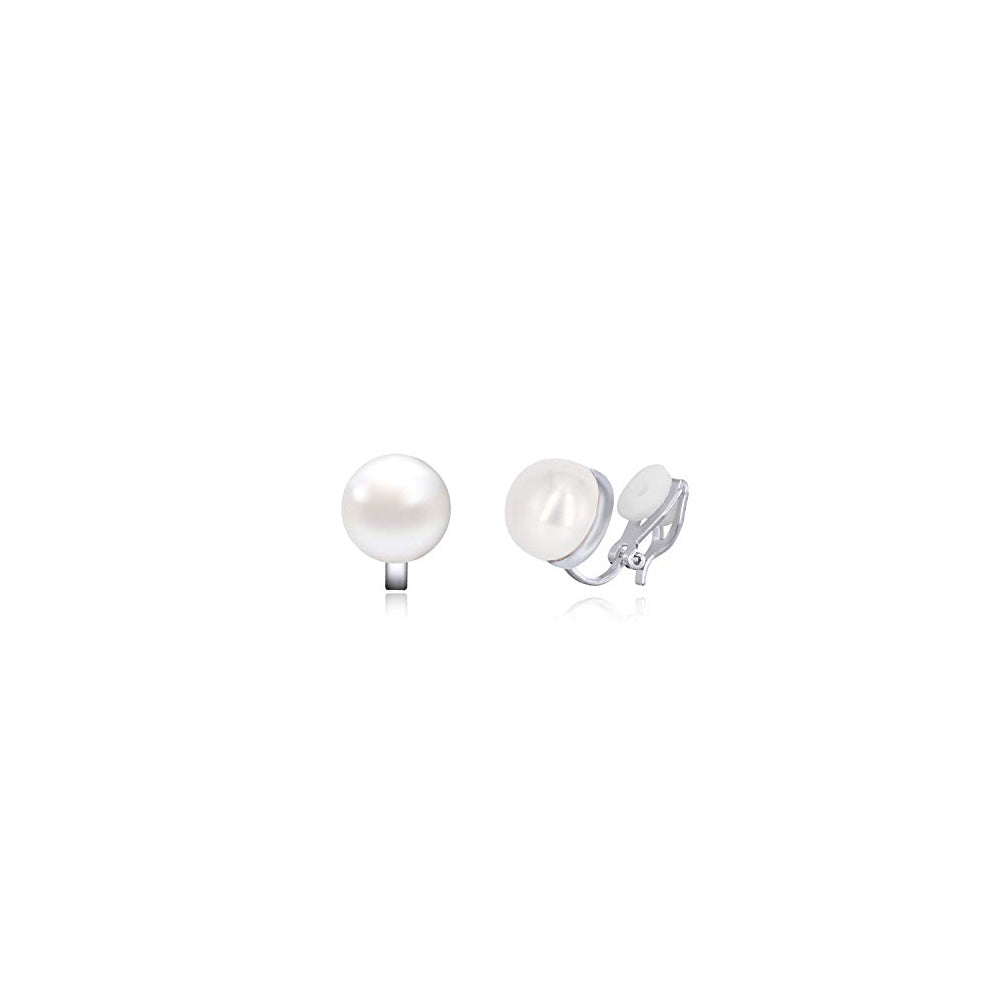 Aretes de perlas de agua dulce simuladas en pendientes
